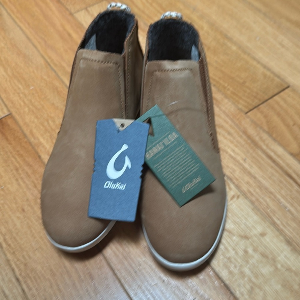 Women’s Olukai Hawaii'iloa Manu Hope Waterproof Stylish Boots - Fox/Off White 9